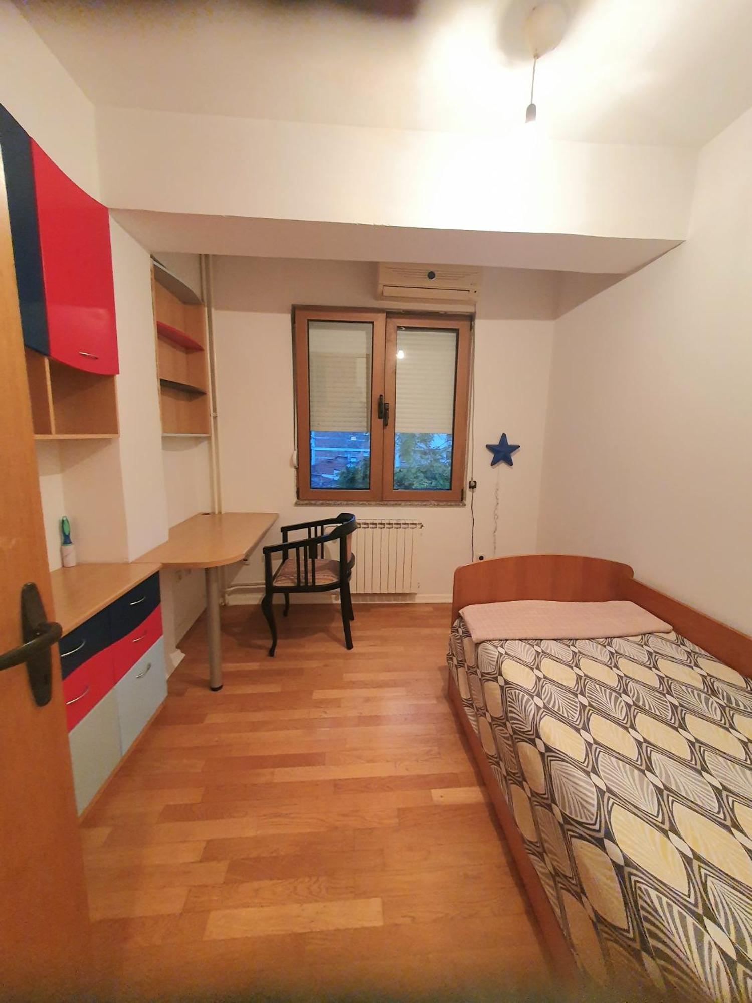 3 Bedroom Home With Parking Garage In The Heart Of Skopje Exteriér fotografie