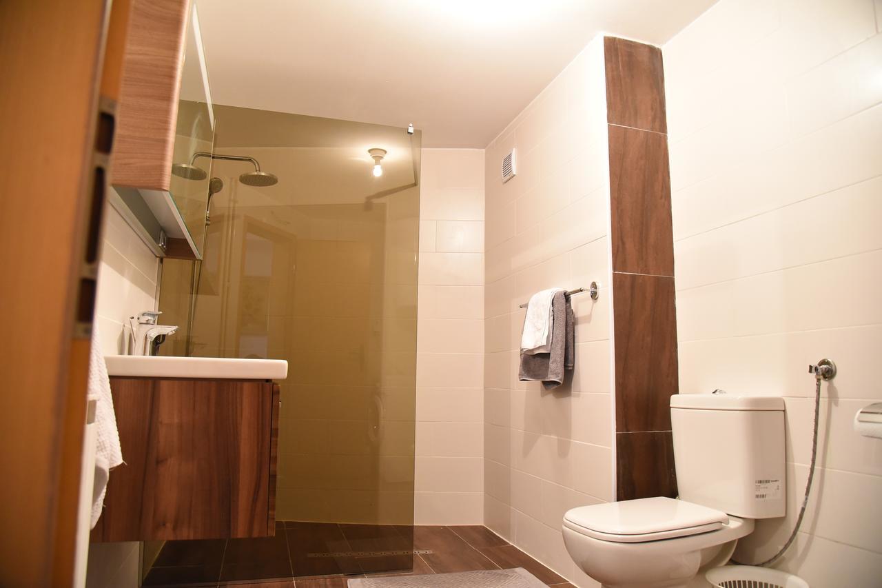 3 Bedroom Home With Parking Garage In The Heart Of Skopje Exteriér fotografie